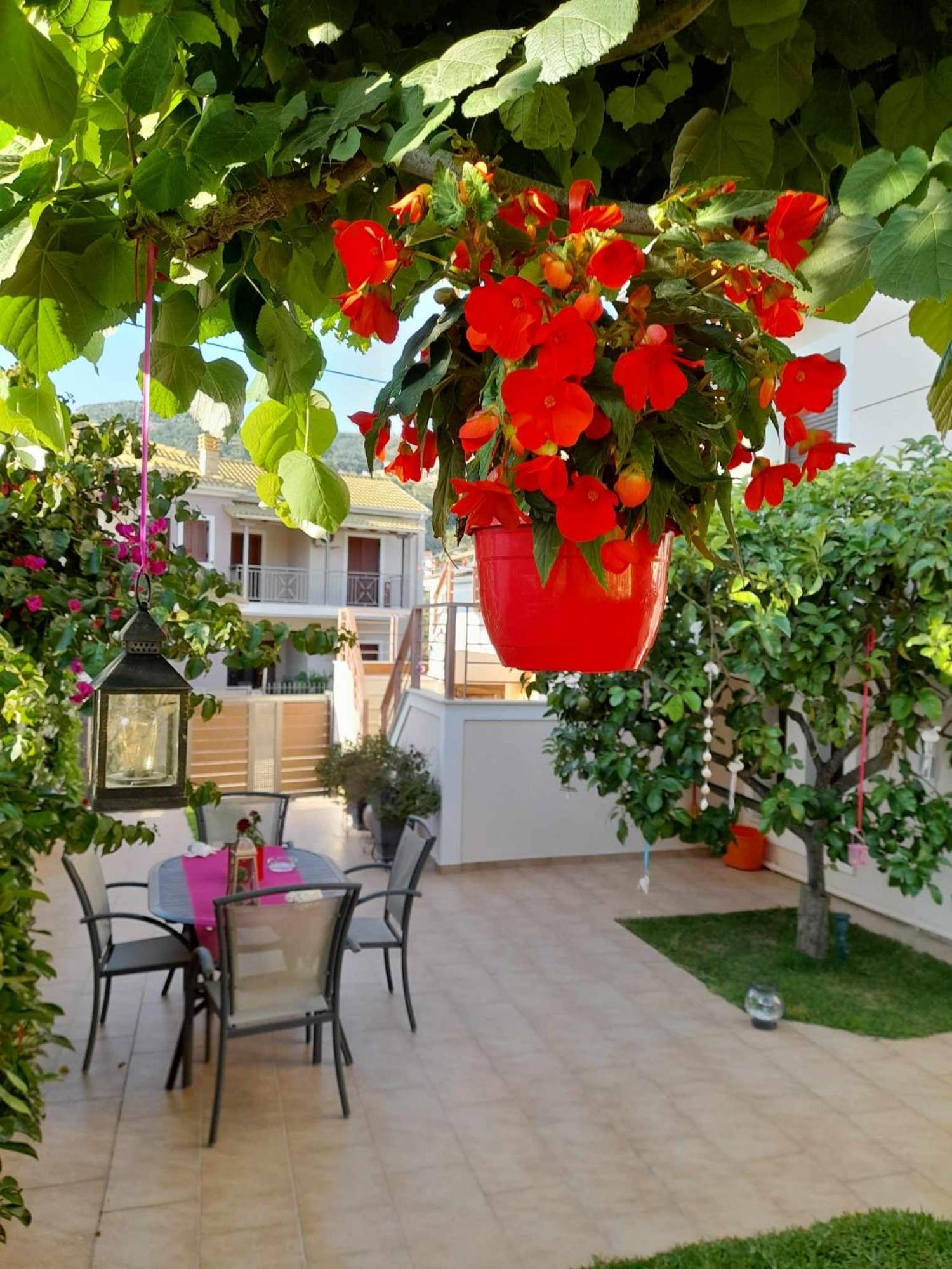 Casa Loutsiano Apartman Szívota Kültér fotó