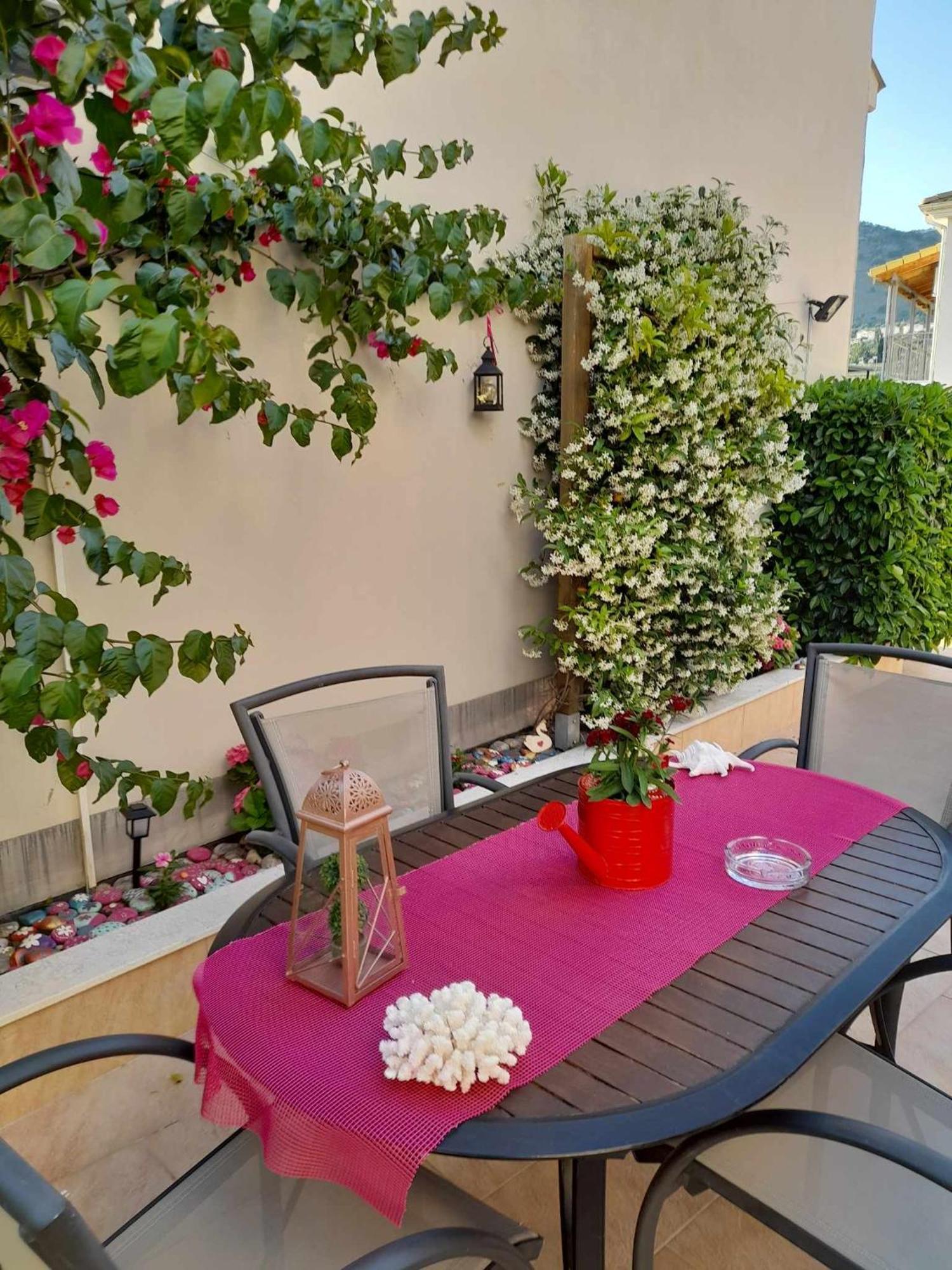 Casa Loutsiano Apartman Szívota Kültér fotó